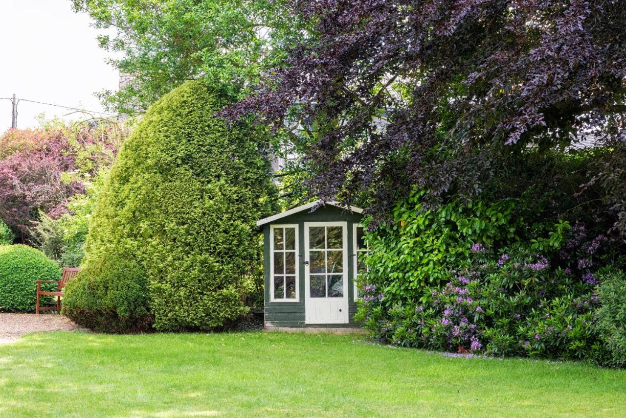 Bed and Breakfast The Hillcrest Ecton Экстерьер фото
