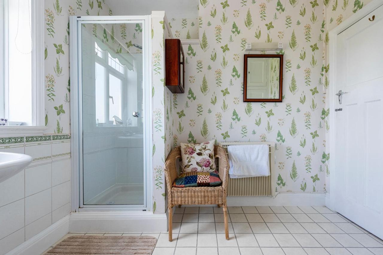 Bed and Breakfast The Hillcrest Ecton Экстерьер фото