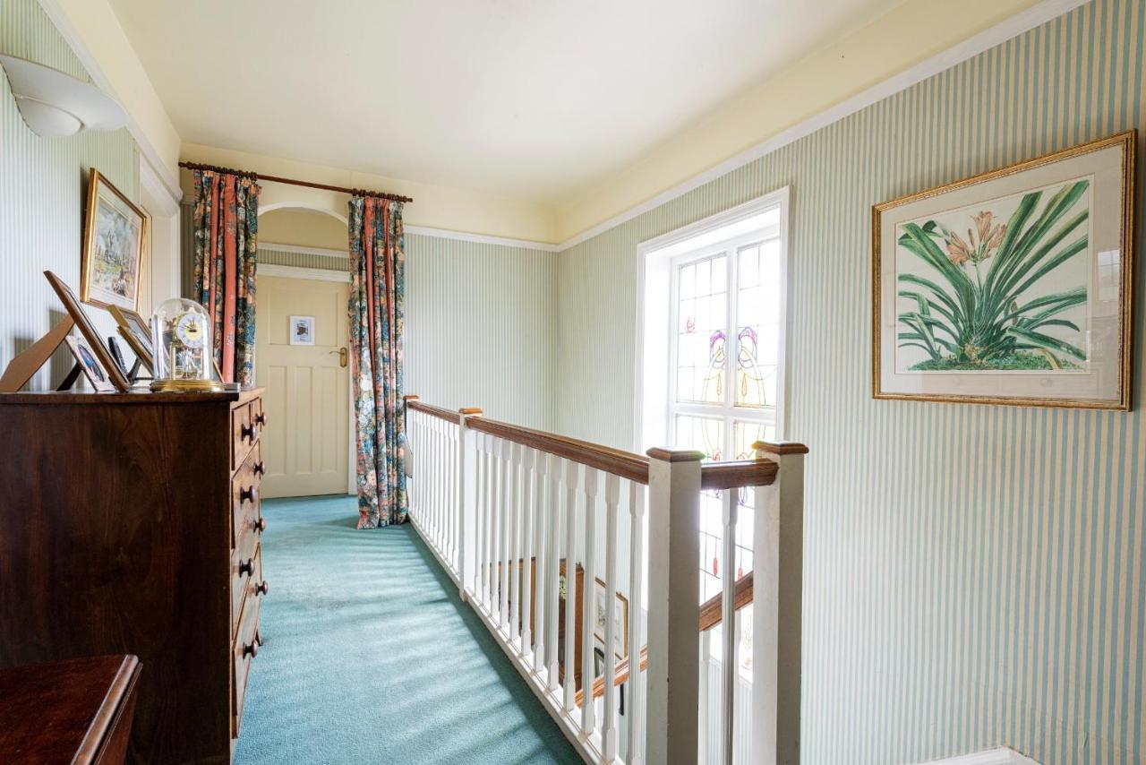 Bed and Breakfast The Hillcrest Ecton Экстерьер фото