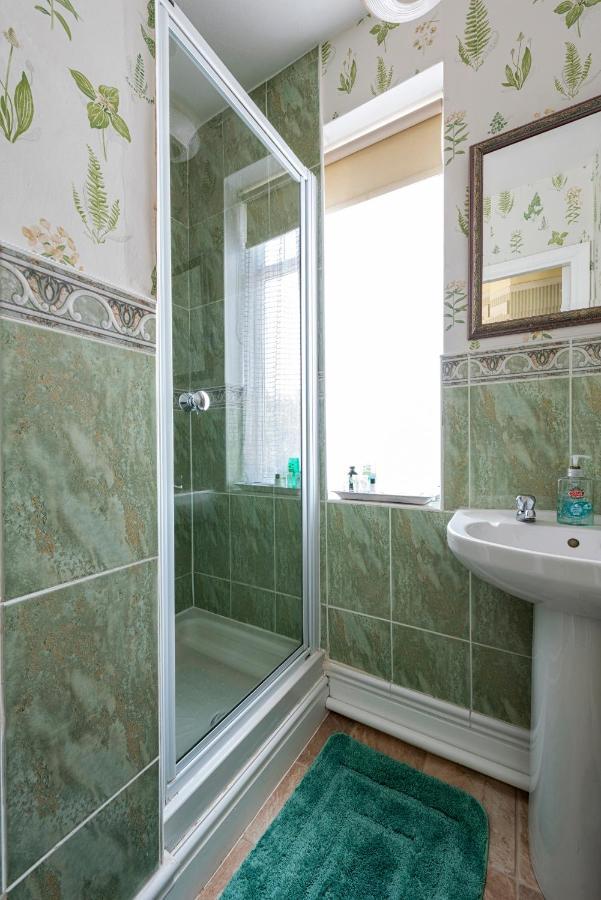 Bed and Breakfast The Hillcrest Ecton Экстерьер фото